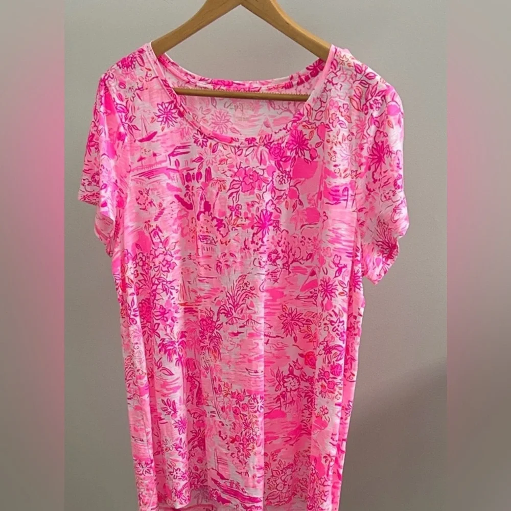 Lilly Pulitzer “Peony Pink Seaside Scene" Etta scoop tee XL - Picture 1 of 4